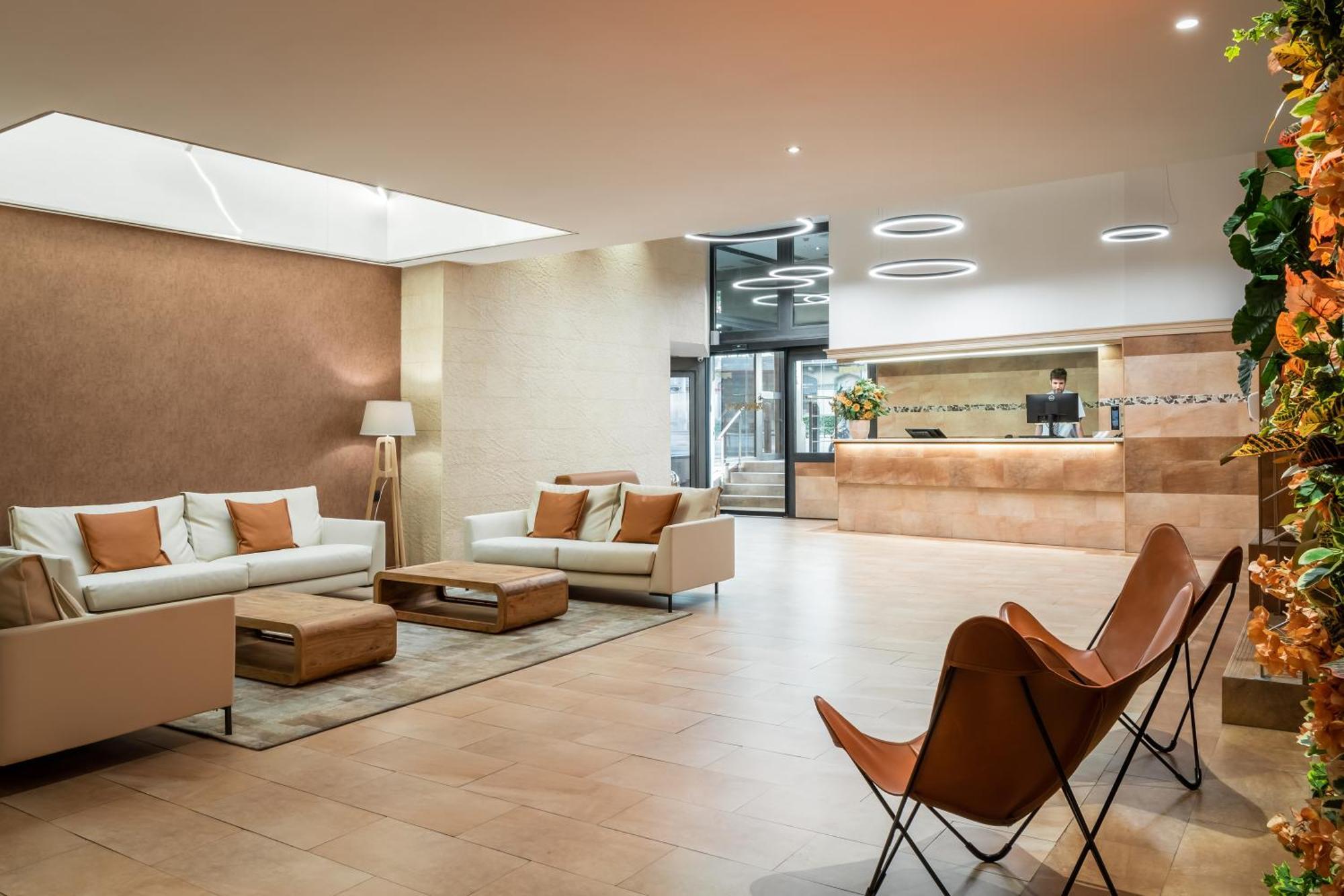 Sunotel Central Barcelona Exterior photo