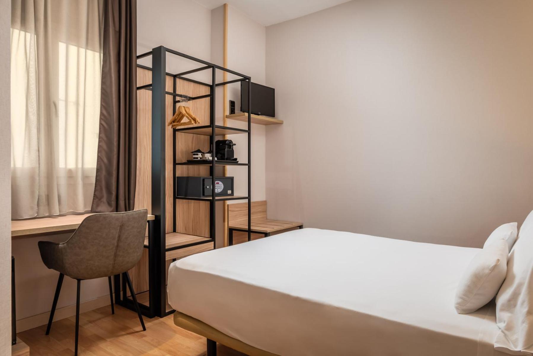 Sunotel Central Barcelona Exterior photo