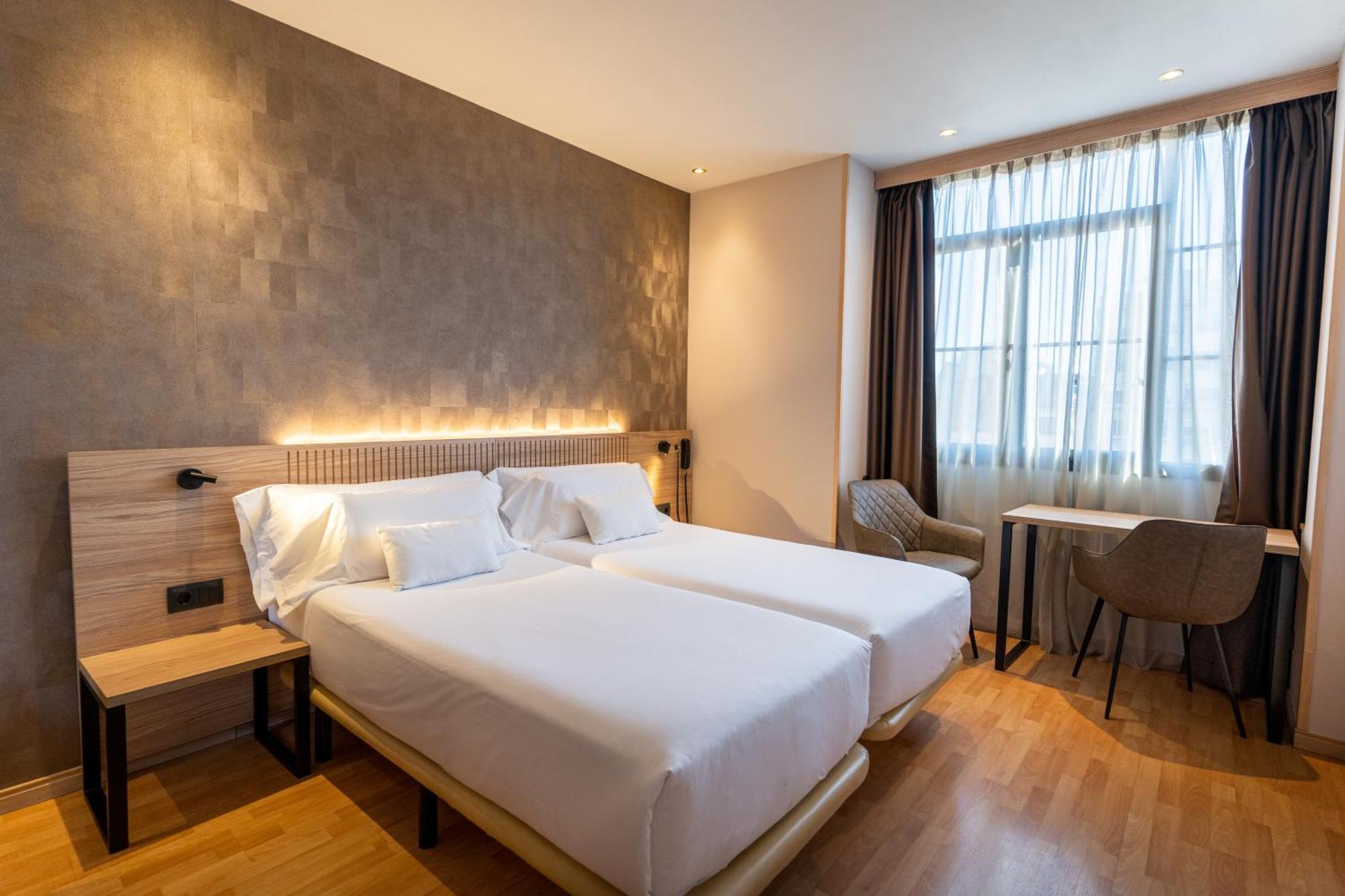 Sunotel Central Barcelona Exterior photo